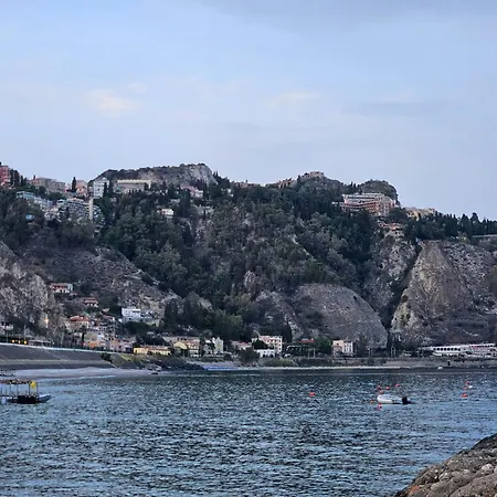 Taorbay Giardini Naxos