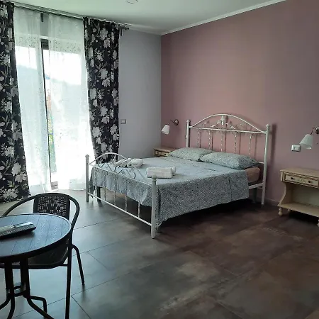 Taorbay Bed & Breakfast 3*