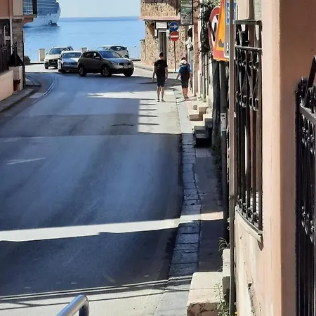 Bed and Breakfast Taorbay 3*