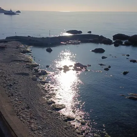 Bed & Breakfast Taorbay 3*